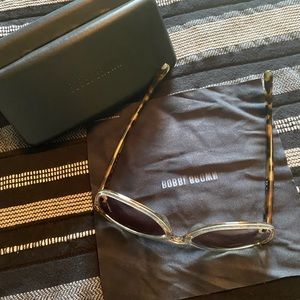 NWOT BOBBI BROWN SUNGLASSES